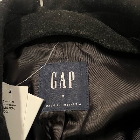 Gap women’s NWT Black Wool Coat snap front, size Medium - Picture 4 of 8
